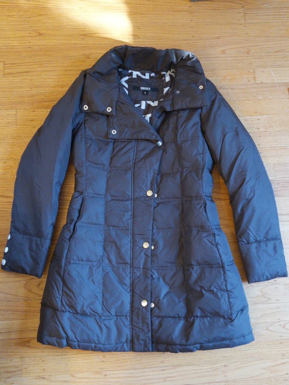 DKNY Long Puffer Jacket Brown size S NWOT